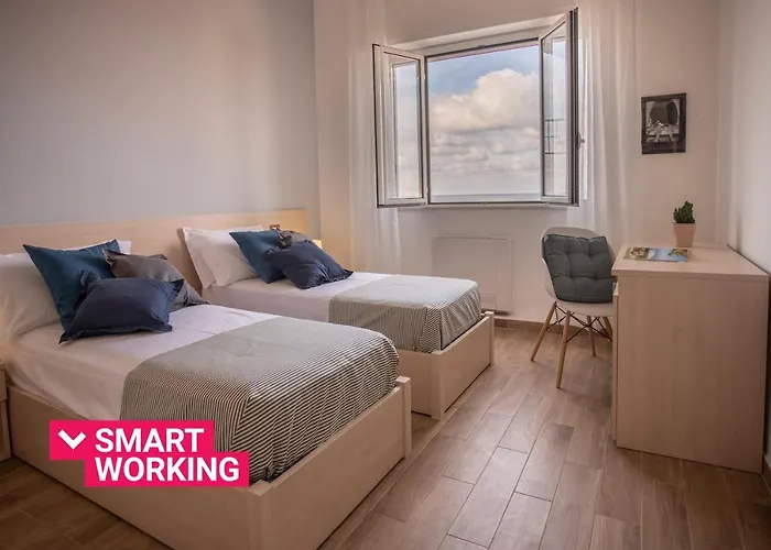 בית הארחה Seaview In The Center By Wonderful Italy 3*