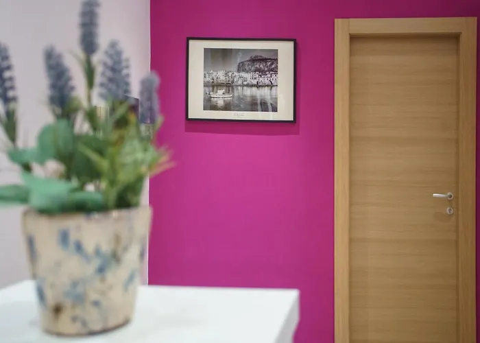 Seaview In The Center By Wonderful Italy 招待所 3*